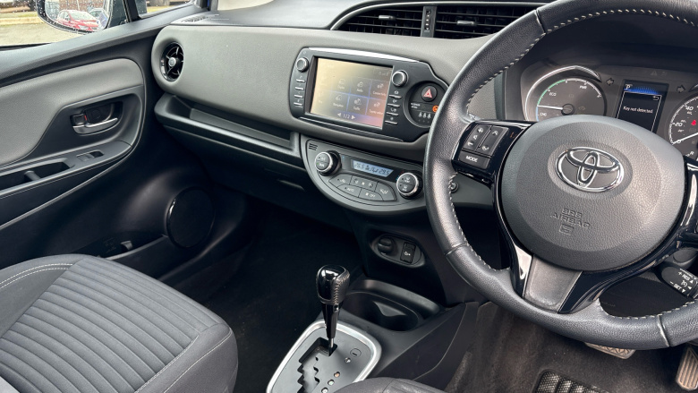 Toyota Yaris 1.5 Hybrid Icon Tech 5dr CVT Hybrid Hatchback